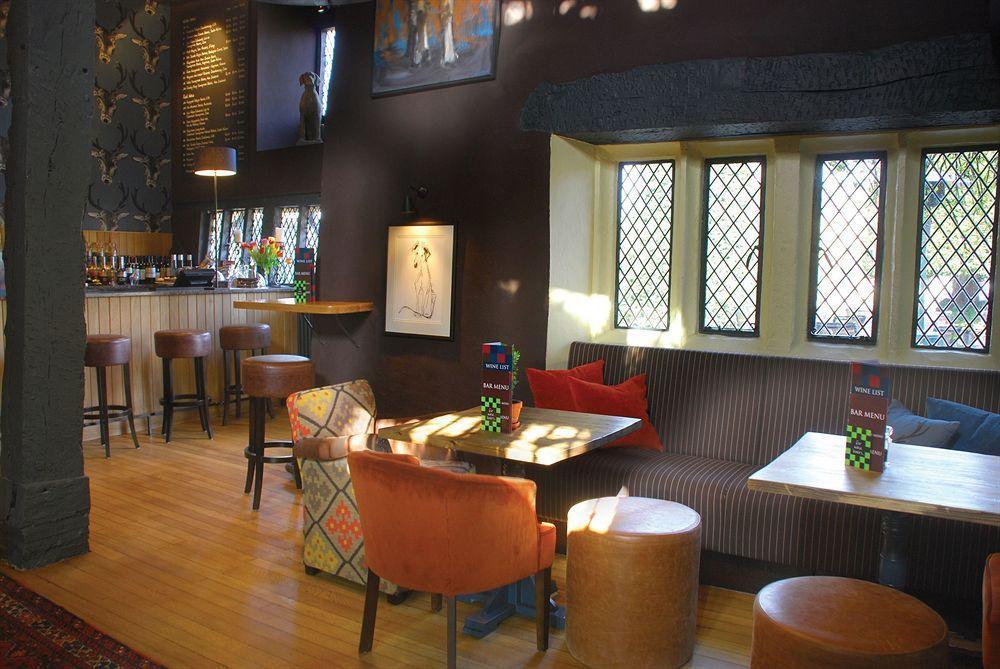 The Broadway Hotel Extérieur photo